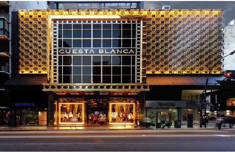 全椒门头设计与商业空间的纽带。