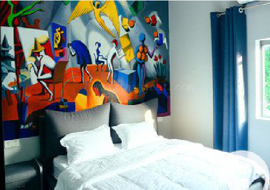 全椒对于酒店的墙体彩绘而言更注重哪些方面？