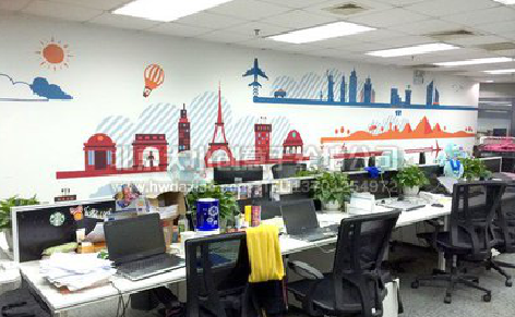 全椒教你设计办公室墙绘的方法。